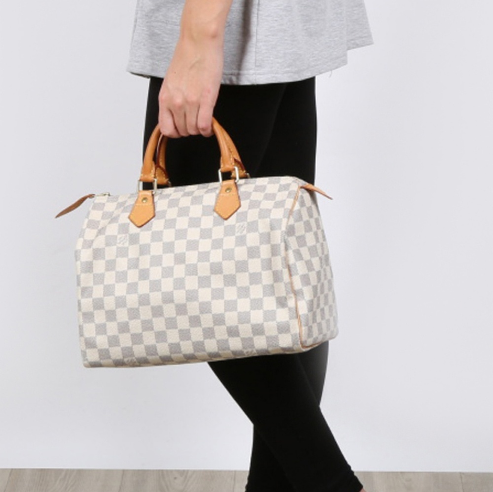 Louis Vuitton Speedy 30